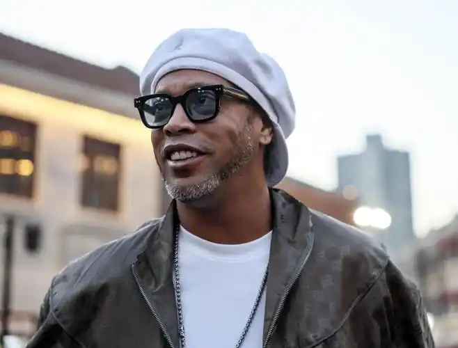 这种借助潮 这种借助潮