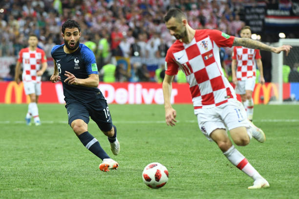 争中不落人 争中不落人